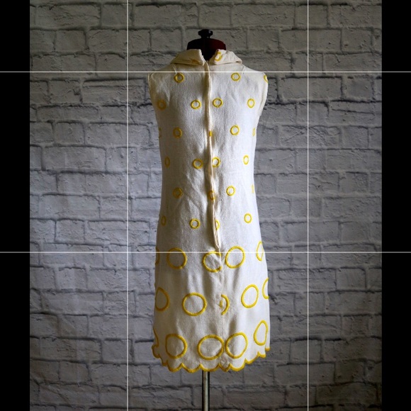 Vintage Yellow Circle 60s Dress - Picture 3 of 5